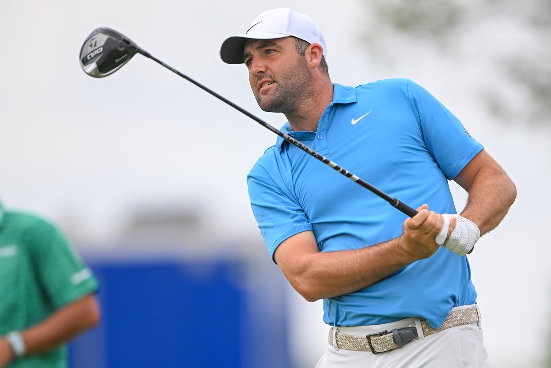 Golf Glance: FedExCup Playoffs begin; LPGA and Champions in PNW