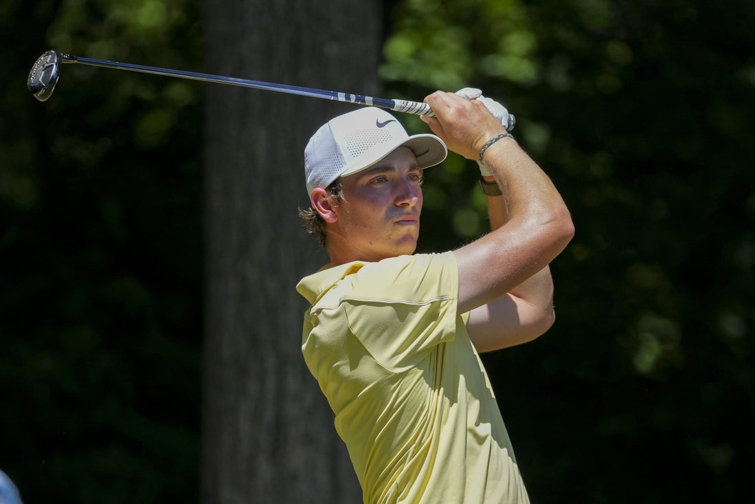 Golf Glance: PGA Tour returns in Bermuda; LPGA and DP World Tour in South Korea