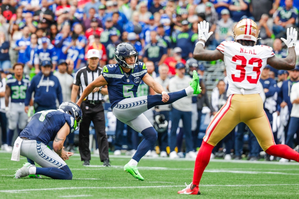 Sep 7, 2025; Seattle, Washington, USA; Seattle Seahawks place kicker Jason Myers (5) kicks a field goal against the San Francisco 49ers during the fourth quarter at Lumen Field. Mandatory Credit: Joe Nicholson-Imagn Images
