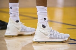 NBA: Playoffs-San Antonio Spurs at Golden State Warriors