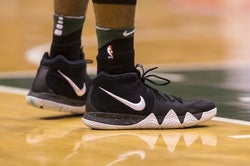 NBA: Atlanta Hawks at Milwaukee Bucks