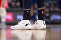 NBA: Houston Rockets at Minnesota Timberwolves