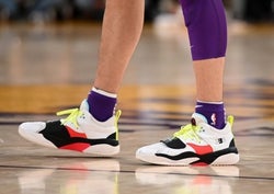 NBA: San Antonio Spurs at Los Angeles Lakers