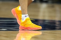 NBA: Los Angeles Lakers at Minnesota Timberwolves