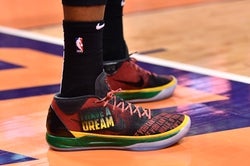 NBA: Atlanta Hawks at Phoenix Suns