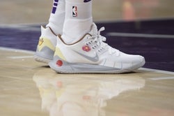 NBA: Atlanta Hawks at Los Angeles Lakers