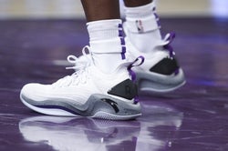 NBA: Atlanta Hawks at Los Angeles Lakers