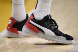 NBA: Atlanta Hawks at Los Angeles Lakers