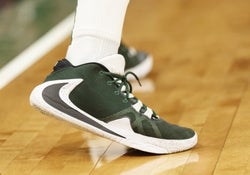 NBA: Los Angeles Clippers at Milwaukee Bucks