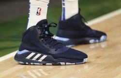 NBA: Dallas Mavericks at Milwaukee Bucks