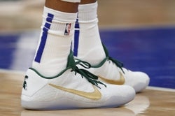 NBA: Philadelphia 76ers at Detroit Pistons