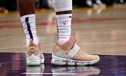 NBA: New York Knicks at Los Angeles Lakers
