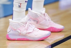 NBA: Los Angeles Lakers at Oklahoma City Thunder
