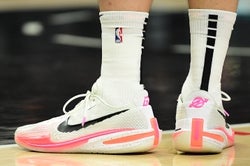 NBA: San Antonio Spurs at Los Angeles Clippers