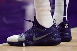 NBA: Phoenix Suns at Los Angeles Lakers