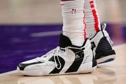 NBA: Atlanta Hawks at Los Angeles Lakers
