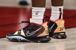 NBA: Cleveland Cavaliers at Chicago Bulls