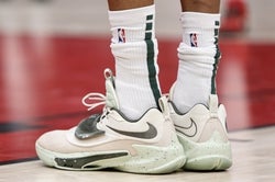 NBA: Milwaukee Bucks at Chicago Bulls