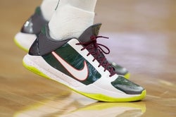 NBA: Milwaukee Bucks at Golden State Warriors