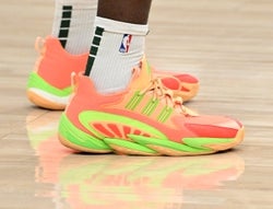 NBA: Atlanta Hawks at Milwaukee Bucks