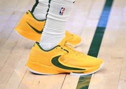 NBA: Cleveland Cavaliers at Milwaukee Bucks