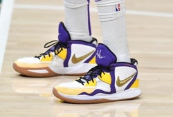 NBA: Los Angeles Lakers at Milwaukee Bucks