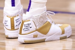 NBA: Los Angeles Lakers at Detroit Pistons