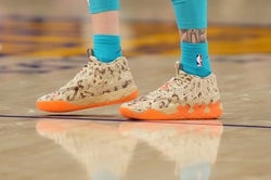 NBA: Charlotte Hornets at Los Angeles Lakers