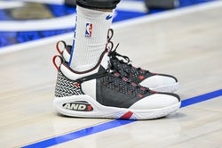 NBA: Los Angeles Clippers at Dallas Mavericks