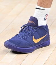 NBA: Phoenix Suns at Milwaukee Bucks