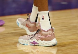 NBA: San Antonio Spurs at Phoenix Suns