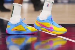 NBA: Milwaukee Bucks at Los Angeles Clippers