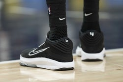 NBA: San Antonio Spurs at Minnesota Timberwolves