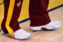 NBA: Playoffs-Cleveland Cavaliers at Golden State Warriors