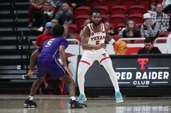 North Alabama vs Austin Peay Prediction 3/3/25 College Basketball Picks Today
