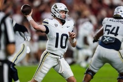 Akron vs Wyoming Prediction Football Picks Today 8/28/25