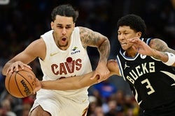 Rockets vs Bucks Prediction 2/25/25 NBA Picks Today