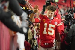 Texans vs Chiefs Prediction 12/7/25 NFL Picks Today