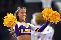 Drake vs LSU Prediction 11/28/25 College Basketball Picks Today