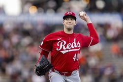 Reds vs Mariners Prediction 4/15/25 MLB Picks Today