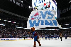 Avalanche vs Canucks Prediction 4/10/25 NHL Picks Today