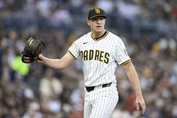 Padres vs Mariners Prediction 5/17/25 MLB Picks Today