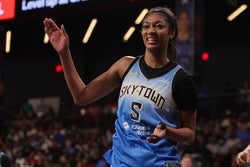 Sky vs Sparks Prediction 6-24-25 WNBA Picks