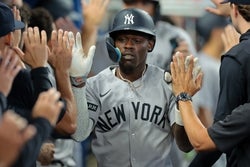 Rangers vs Yankees Prediction 8-4-25 MLB Picks