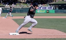 Diamondbacks vs Padres Prediction 8-4-25 MLB Picks