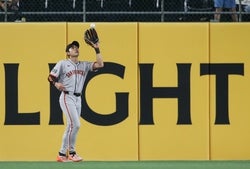 Pirates vs Giants Prediction 8-6-25 MLB Picks