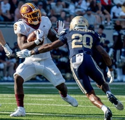 Massachusetts vs Akron Prediction 11/4/25 College Football Picks Today