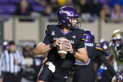 East Carolina vs Memphis Prediction Football Picks Today 11/15/25