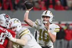 Georgia Tech vs Pittsburgh Prediction Football Picks Today 11/22/25