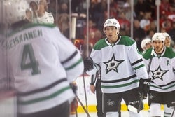 Stars vs Mammoth Prediction 11/28/25 NHL Picks Today